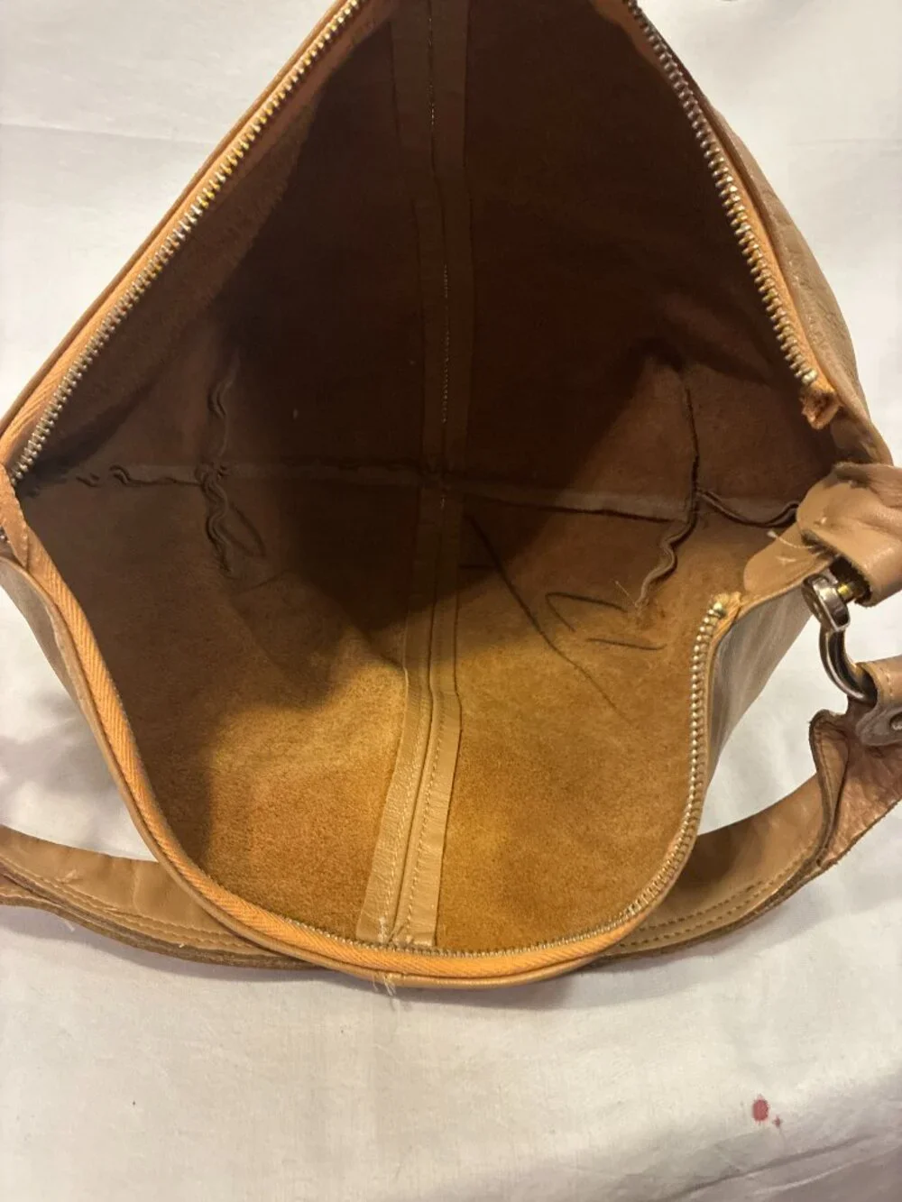Vintage MM Morris Moskowitz Tan Leather Slouchy Hobo Shoulder Bag Charm Pull